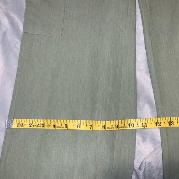 Entro soft Olive Green Cargo Pants cross over waistband size small wideleg - Picture 5 of 7